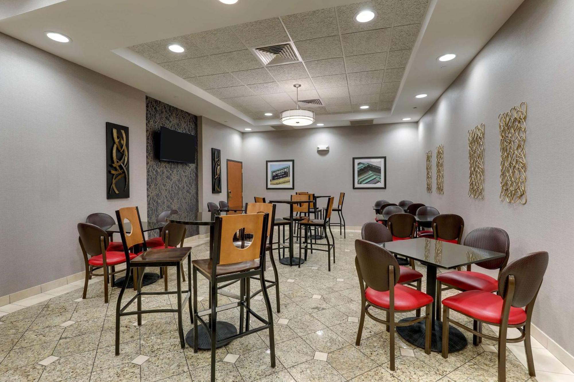 Drury Inn & Suites St Joseph Сент-Джозеф Екстер'єр фото